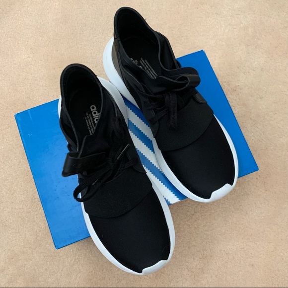 Adidas Tubular Women’s - Picture 4 of 11